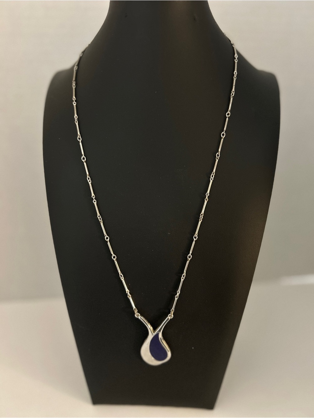 Vintage 1975 Sarah Coventry "Danish Mood" Silver Enamel Teardrop Necklace